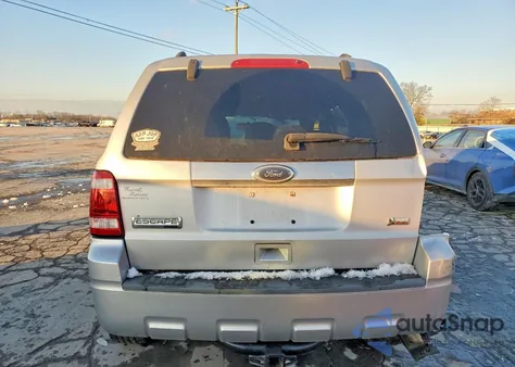 2010 Ford Escape Limited z USA, uszkodzony, nr VIN 1FMCU9EGXAKC22347